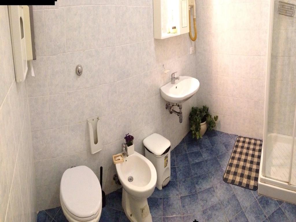Hostel Veronique Φλωρεντία Δωμάτιο φωτογραφία