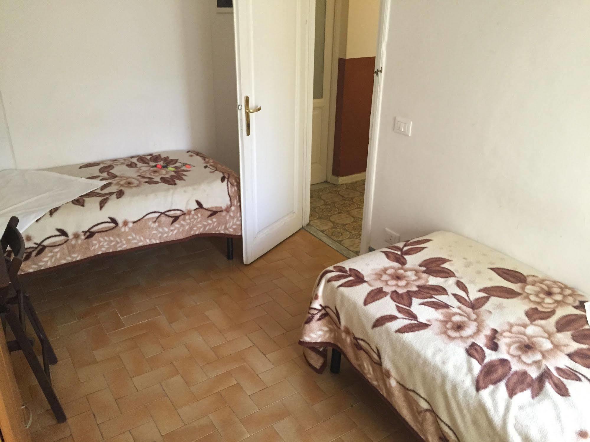 Hostel Veronique Φλωρεντία Εξωτερικό φωτογραφία