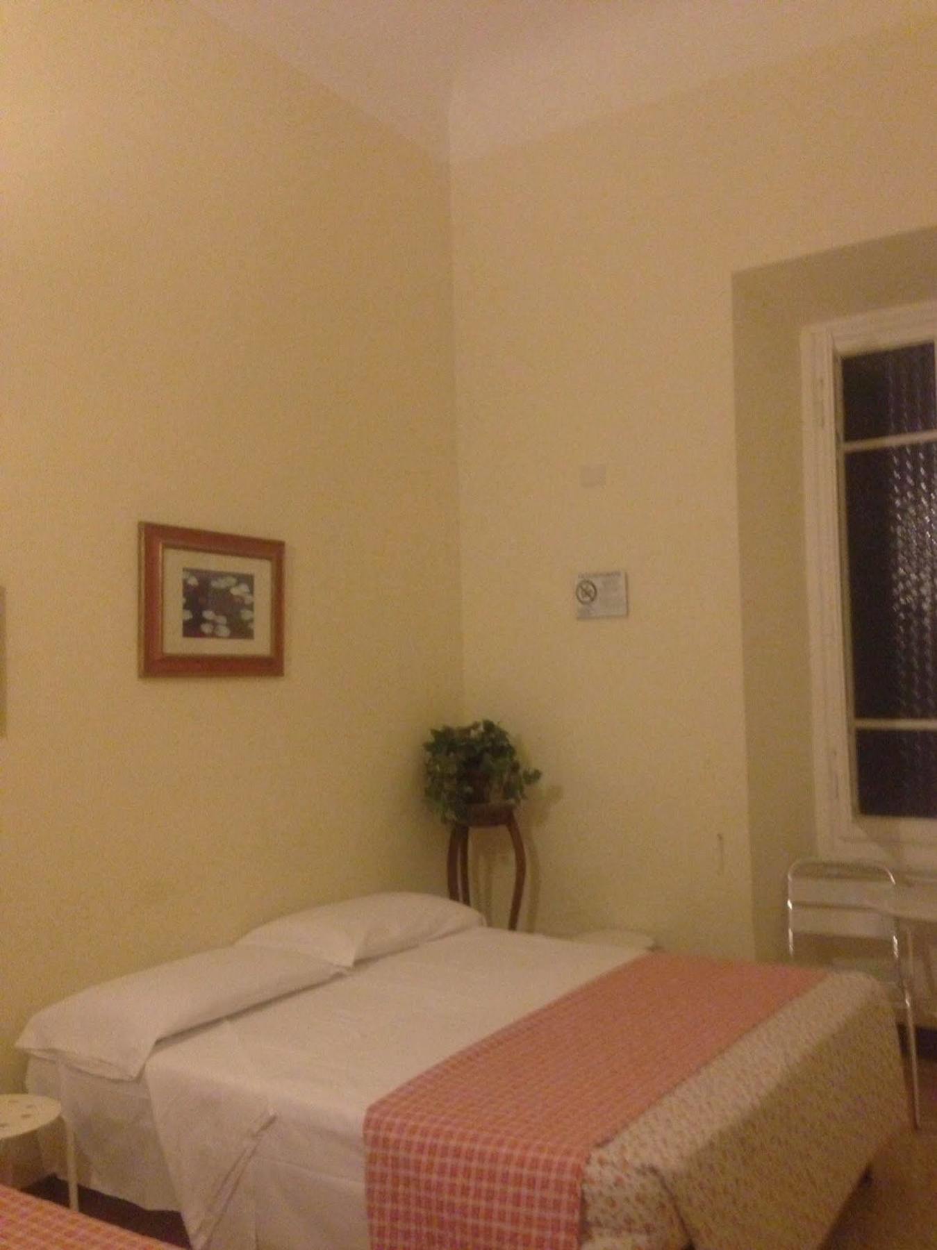 Hostel Veronique Φλωρεντία Εξωτερικό φωτογραφία